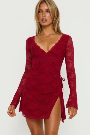 Airabella Long Sleeve Lace Mini Dress Red