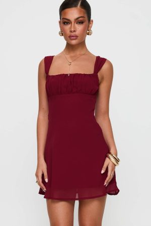 Solasta Mini Dress Red