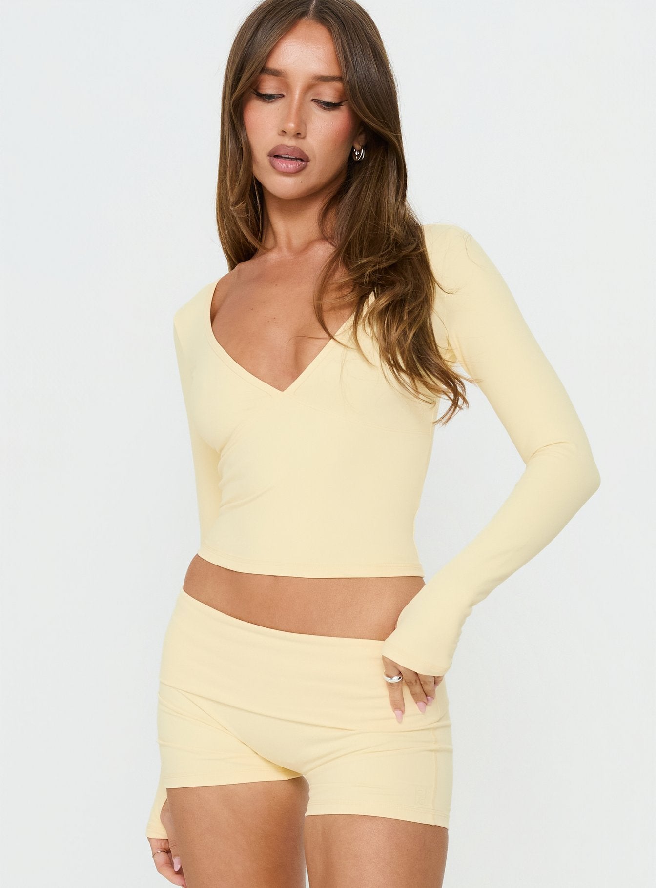 New Horizons Long Sleeve V Neck Top Butter Yellow - Image 2