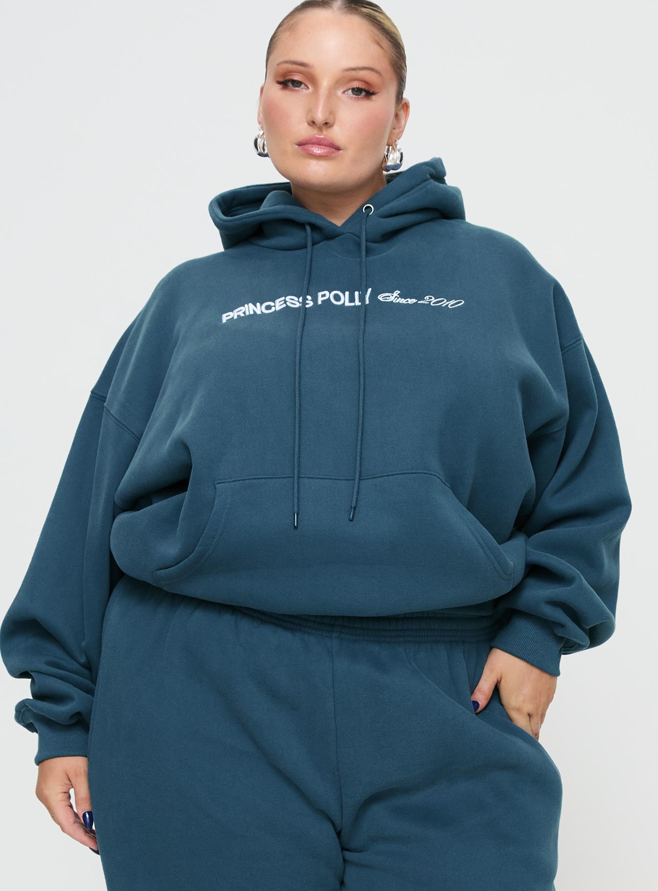 Princess Polly Hooded Sweatshirt Block / Cursive Text Slate Curve - Image 2