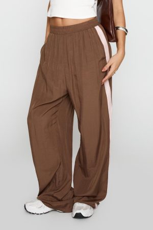 No Doubts Track Pant Brown