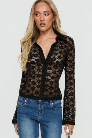 When You Sleep Lace Long Sleeve Top Black