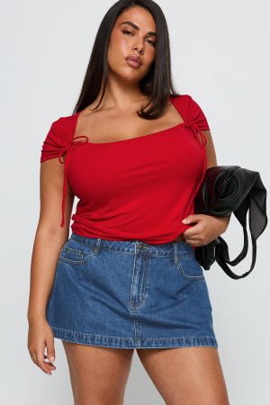 Nicolina Low Rise Denim Mini Skirt Light Wash Curve