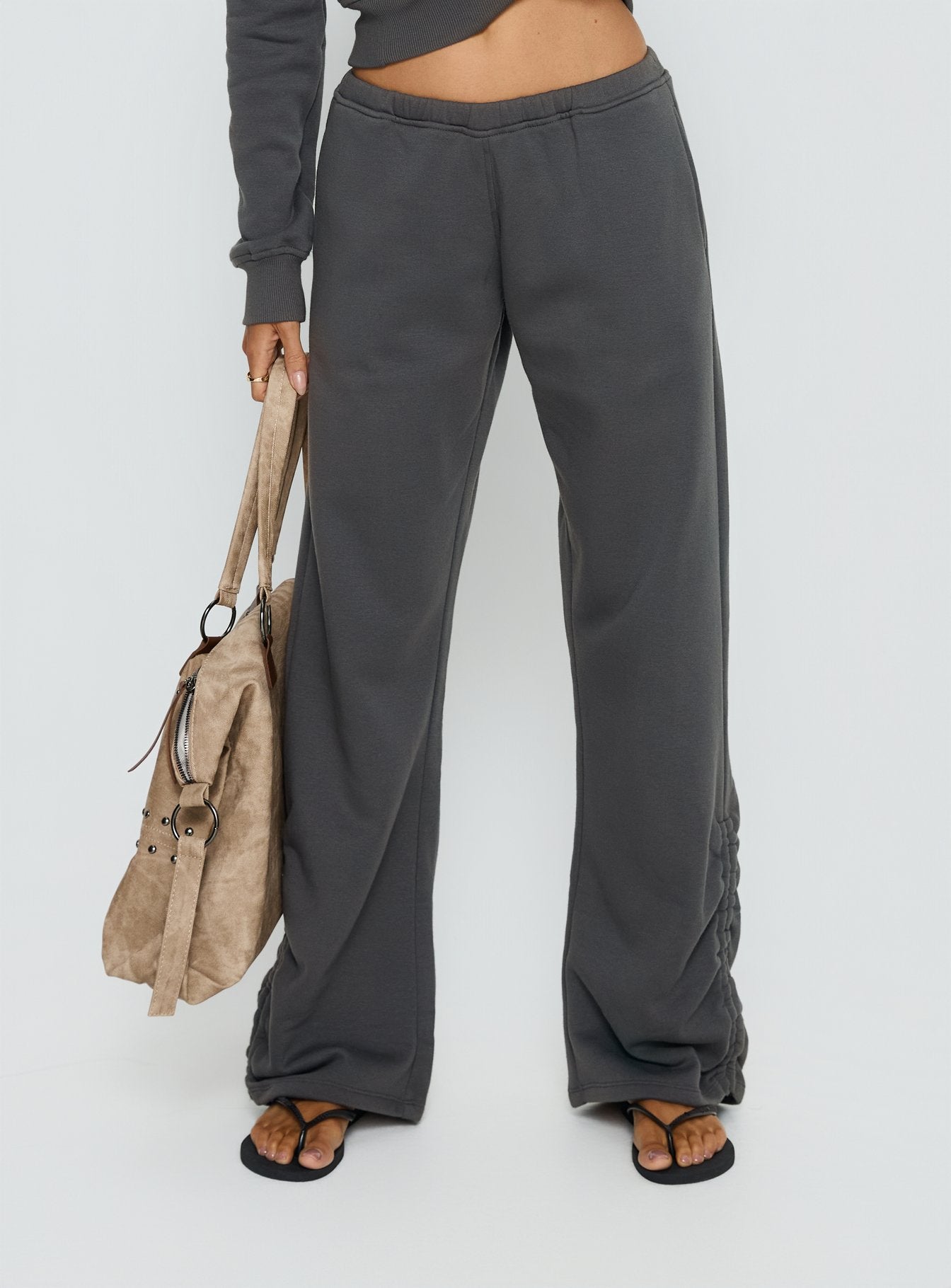 Rylan Low Rise Joggers Grey - Image 2