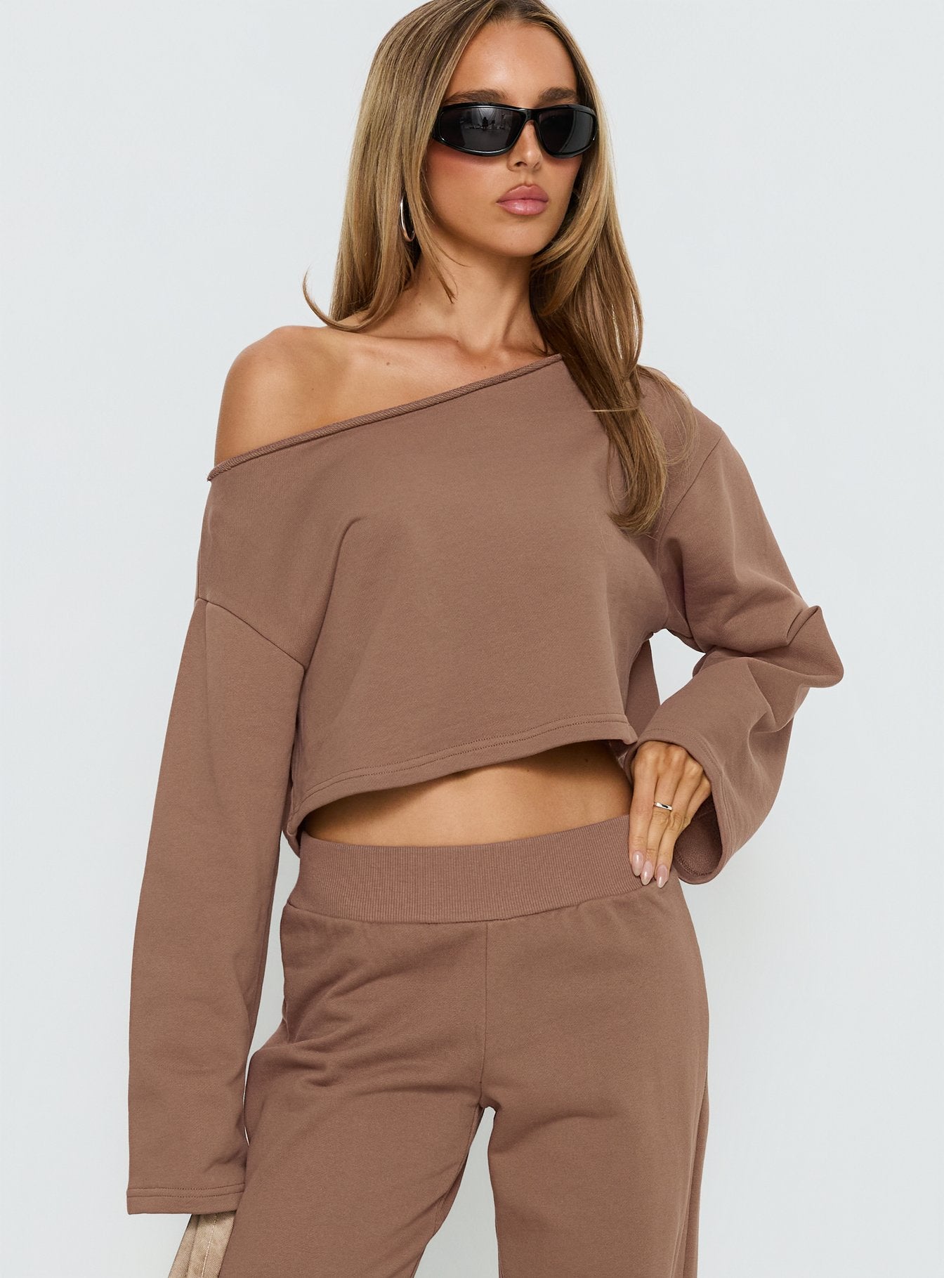 Retreat Raw Edge Off Shoulder Jumper Cocoa - Image 2