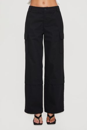 Raider Low Waist Cargo Pant Black