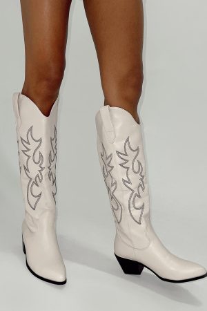 Billini Urson Boot Bone