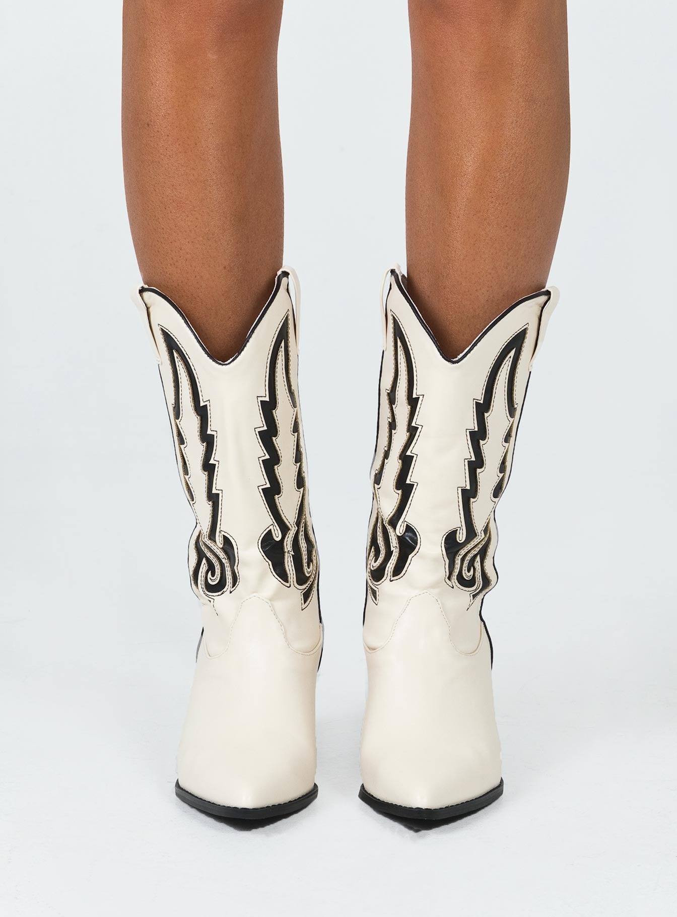 Billini Norva Boots Bone / Black - Image 2