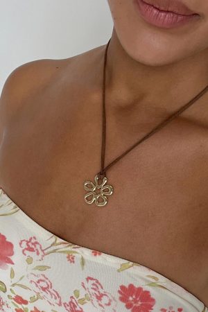 Carmina Necklace Gold