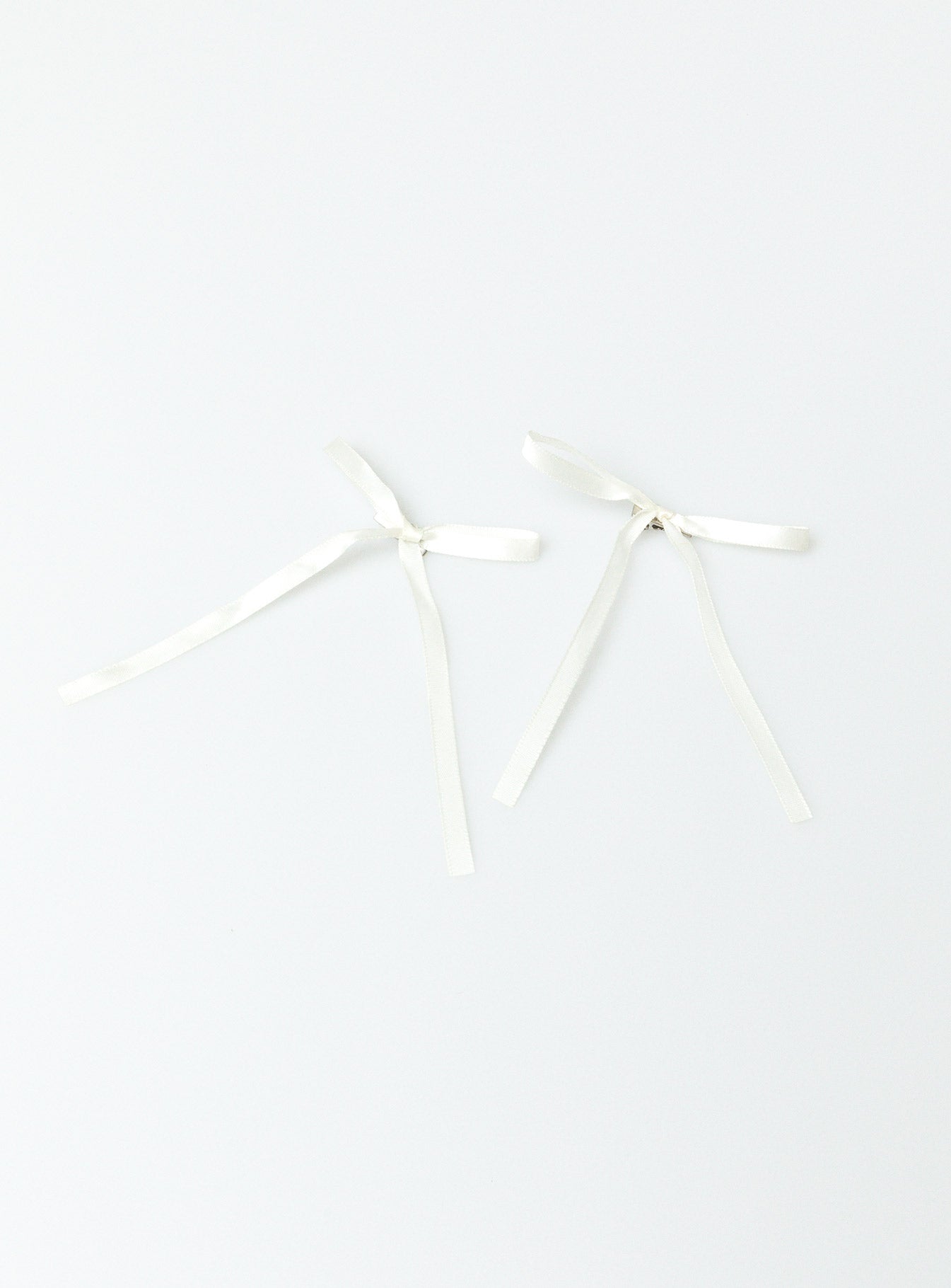 Dee Hair Bows White - Image 2