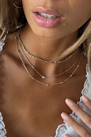 Elkie Dainty Necklace Set Gold