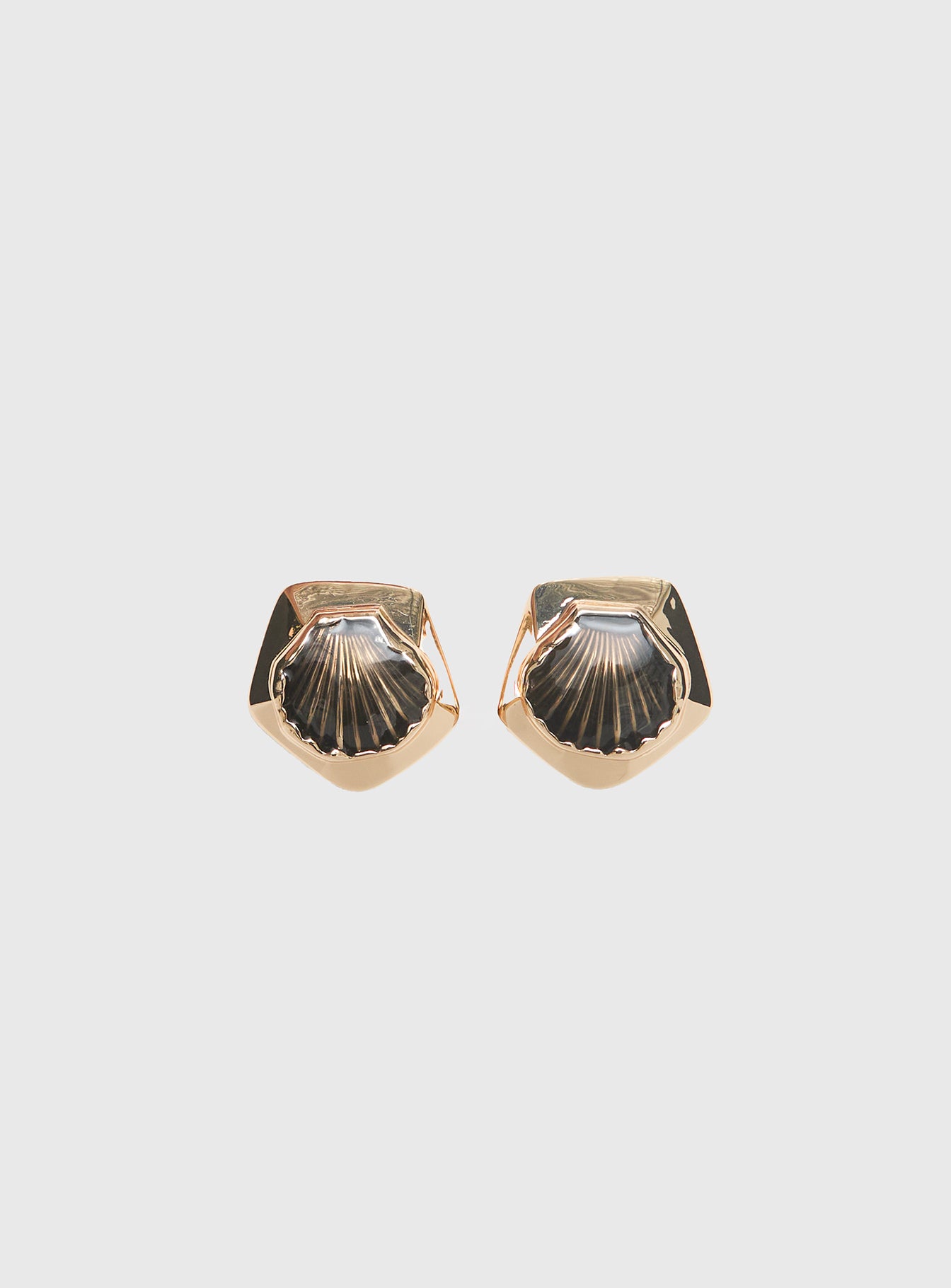 For The Thrill Shell Earrings Gold / Brown - Image 2