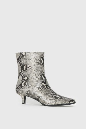 Therapy Shade Boots Black / White Snake