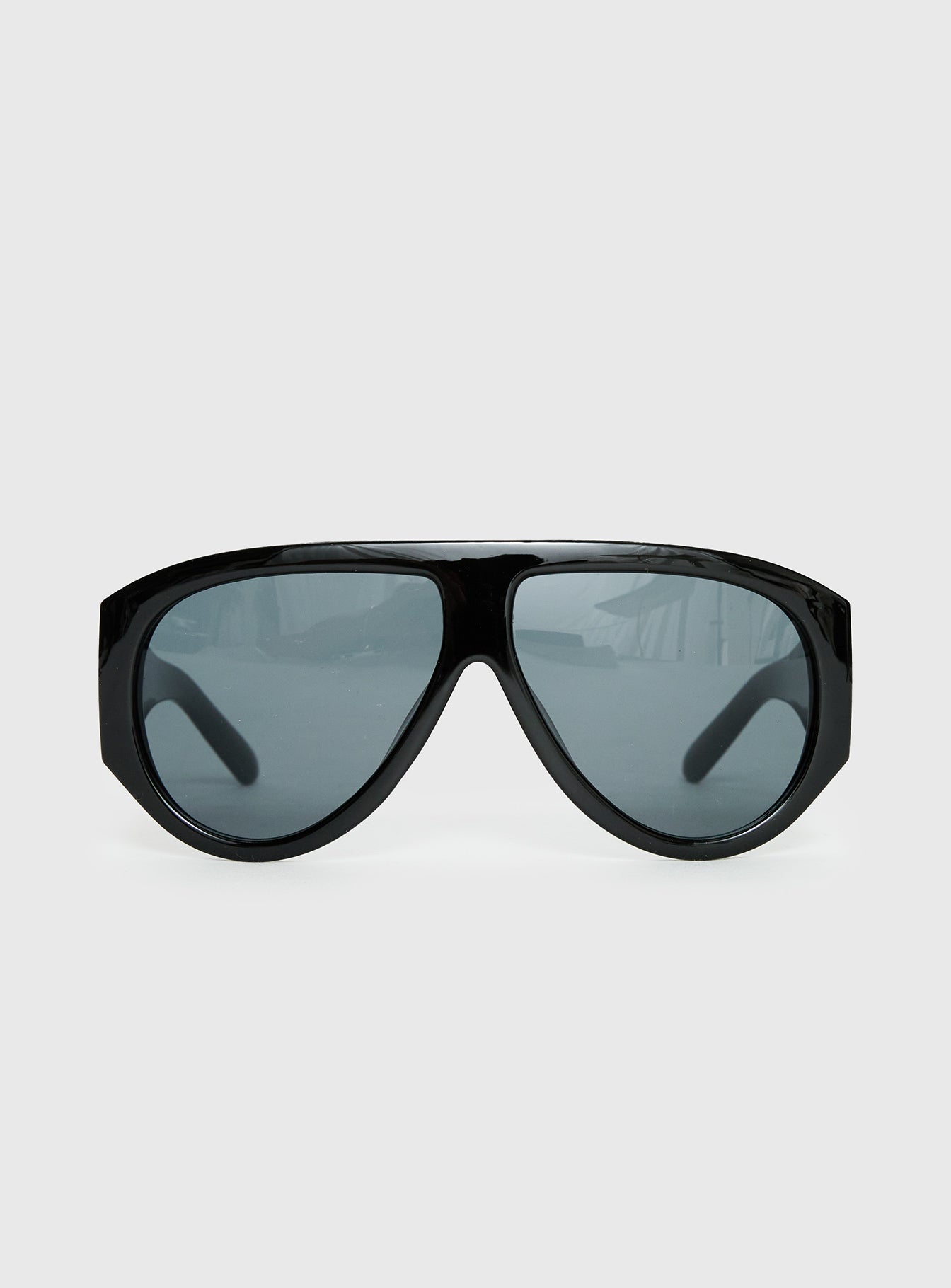 Nobody But You Oversized Sunglasses Black - Image 2