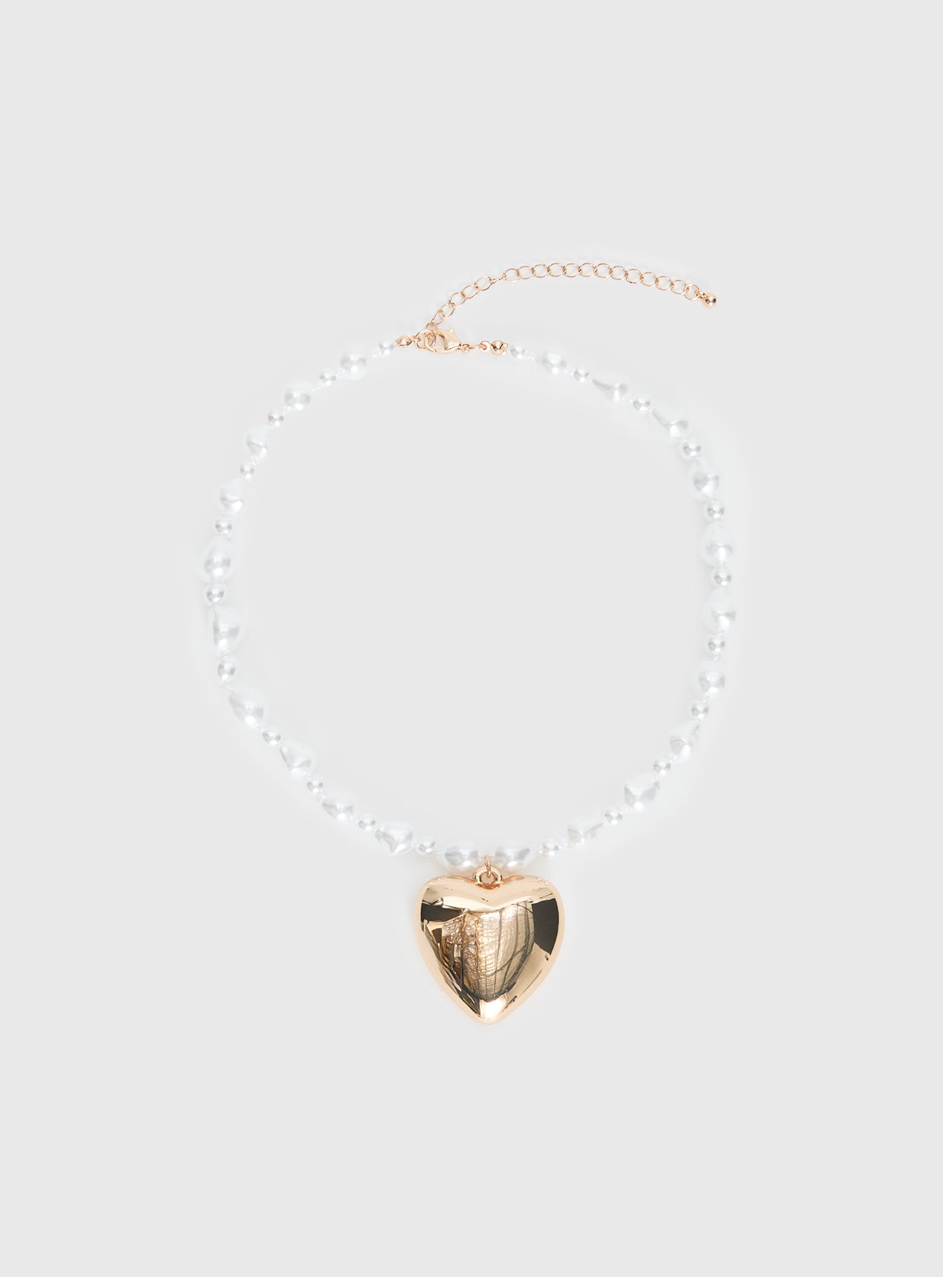Sweetscape Pearl Necklace Gold - Image 2