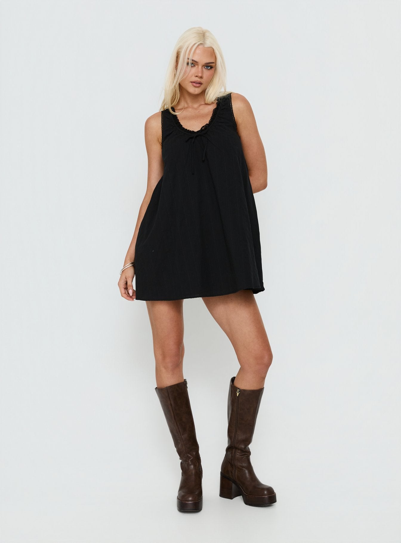 Antiquity Swing Mini Dress Black - Image 3