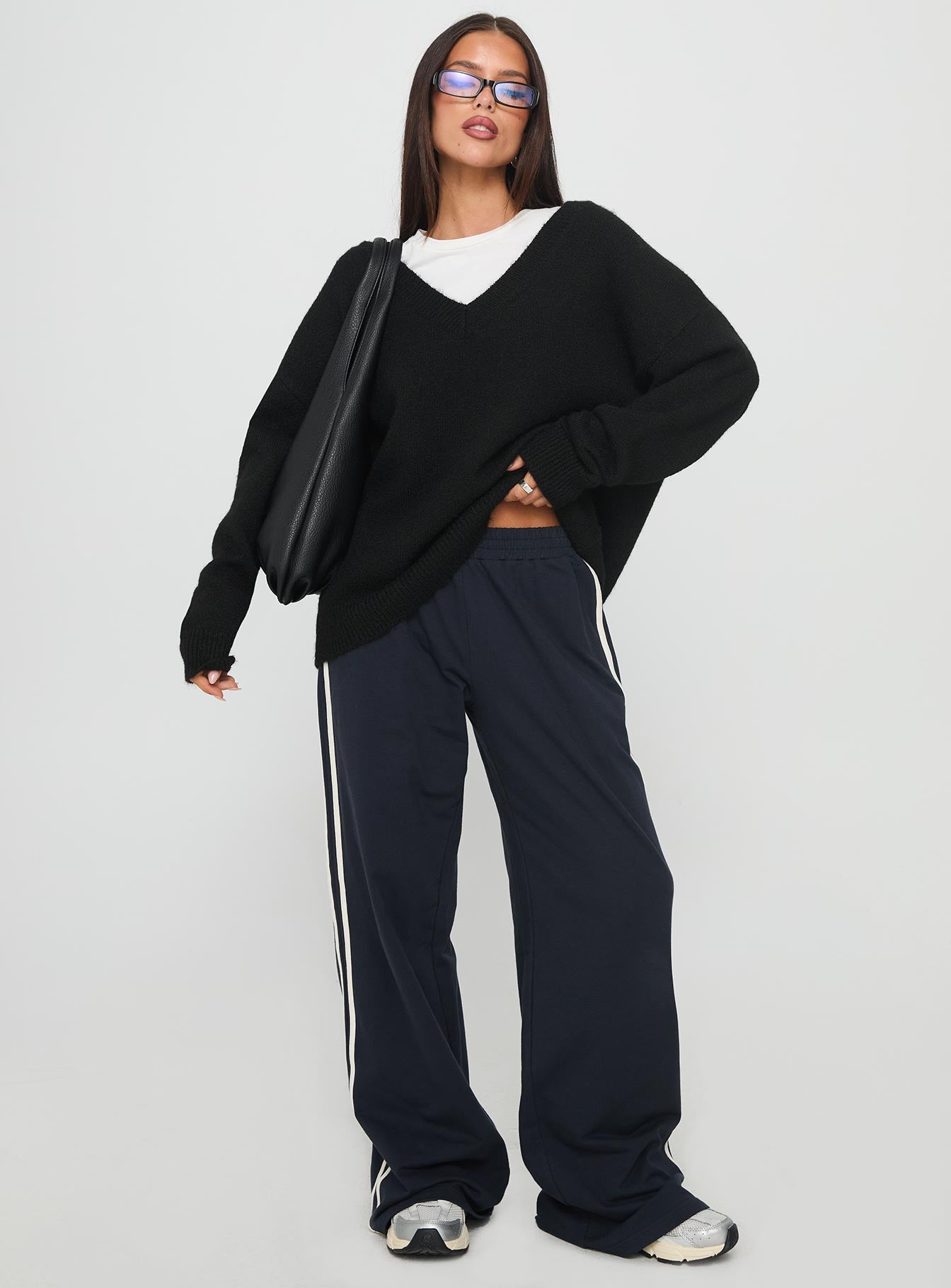 Stay The Night V Neck Knit Sweater Black - Image 3