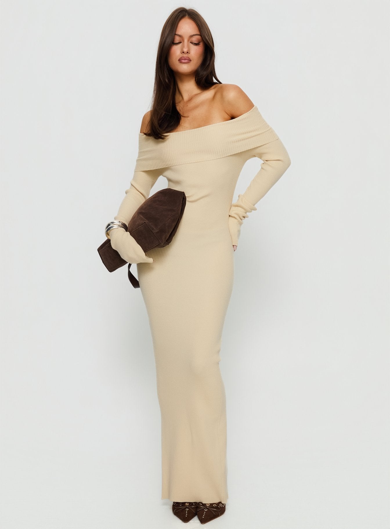 Phylis Off The Shoulder Maxi Dress Cream - Image 2