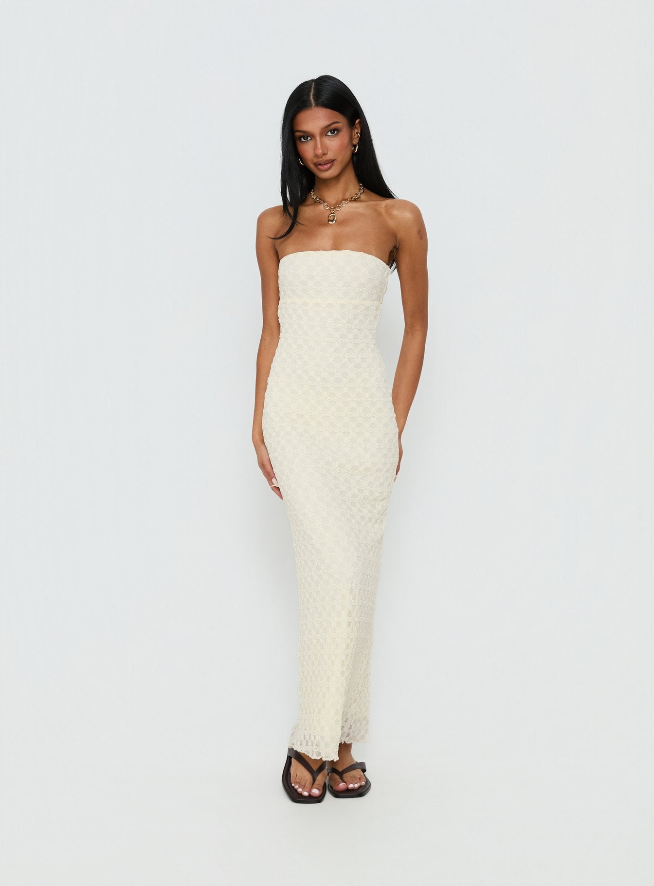Aryela Strapless Textured Maxi Dress Cream - Image 3
