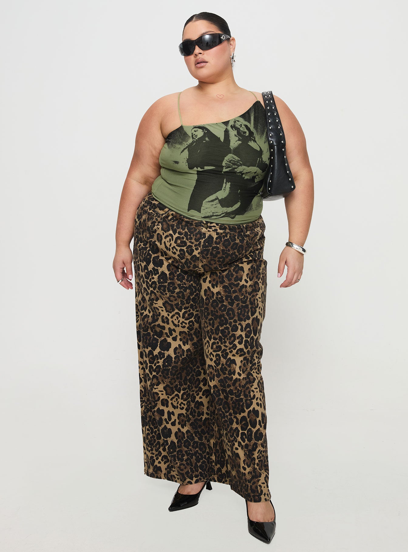 Miekie Top Green Curve - Image 3