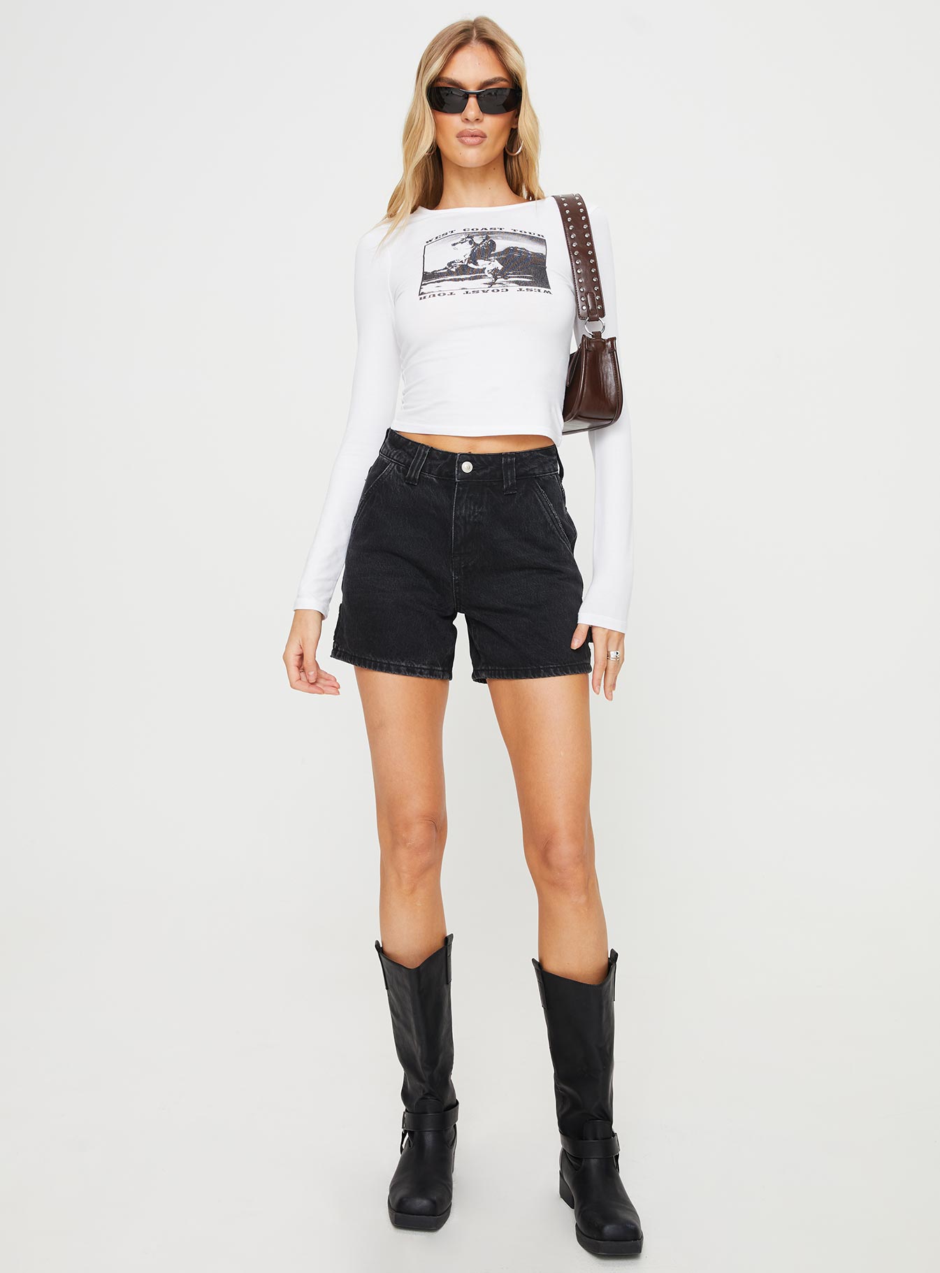 Lou Carpenter Denim Shorts Washed Black - Image 3