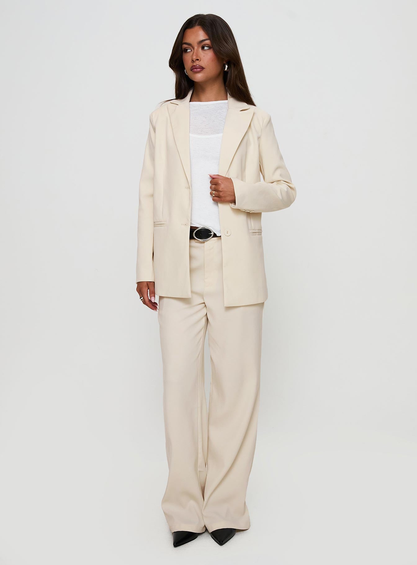Crowd Pleaser Oversized Blazer Cream - Image 3