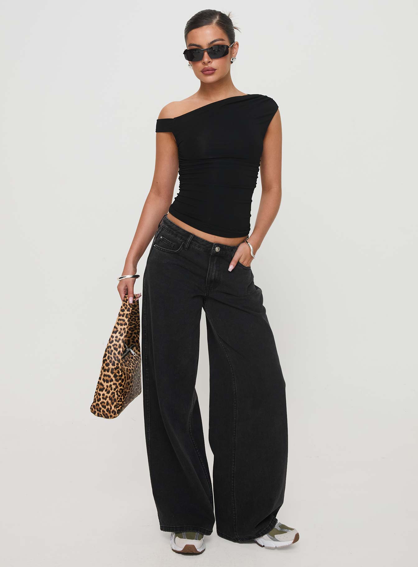 Ramos Low Rise Denim Jeans Washed Black - Image 3