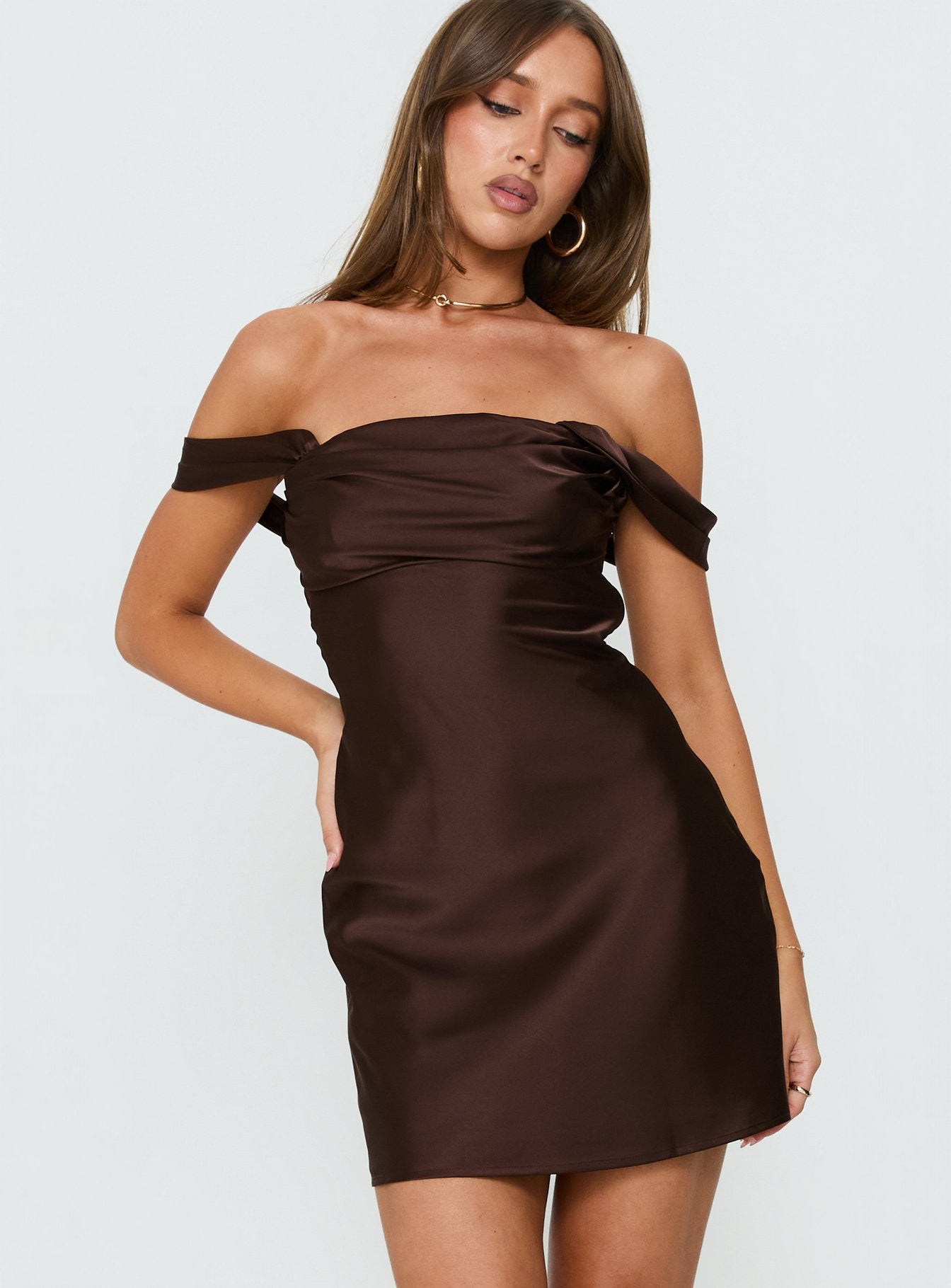 Zabbarra Off The Shoulder Mini Dress Chocolate - Image 3