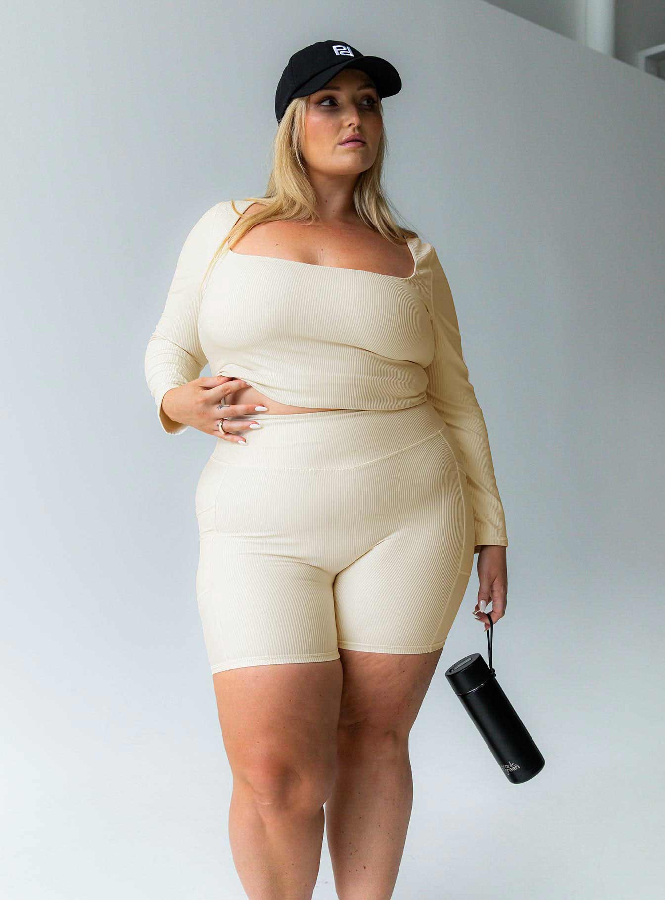 Thriving Activewear Top Latte Curve - Image 2