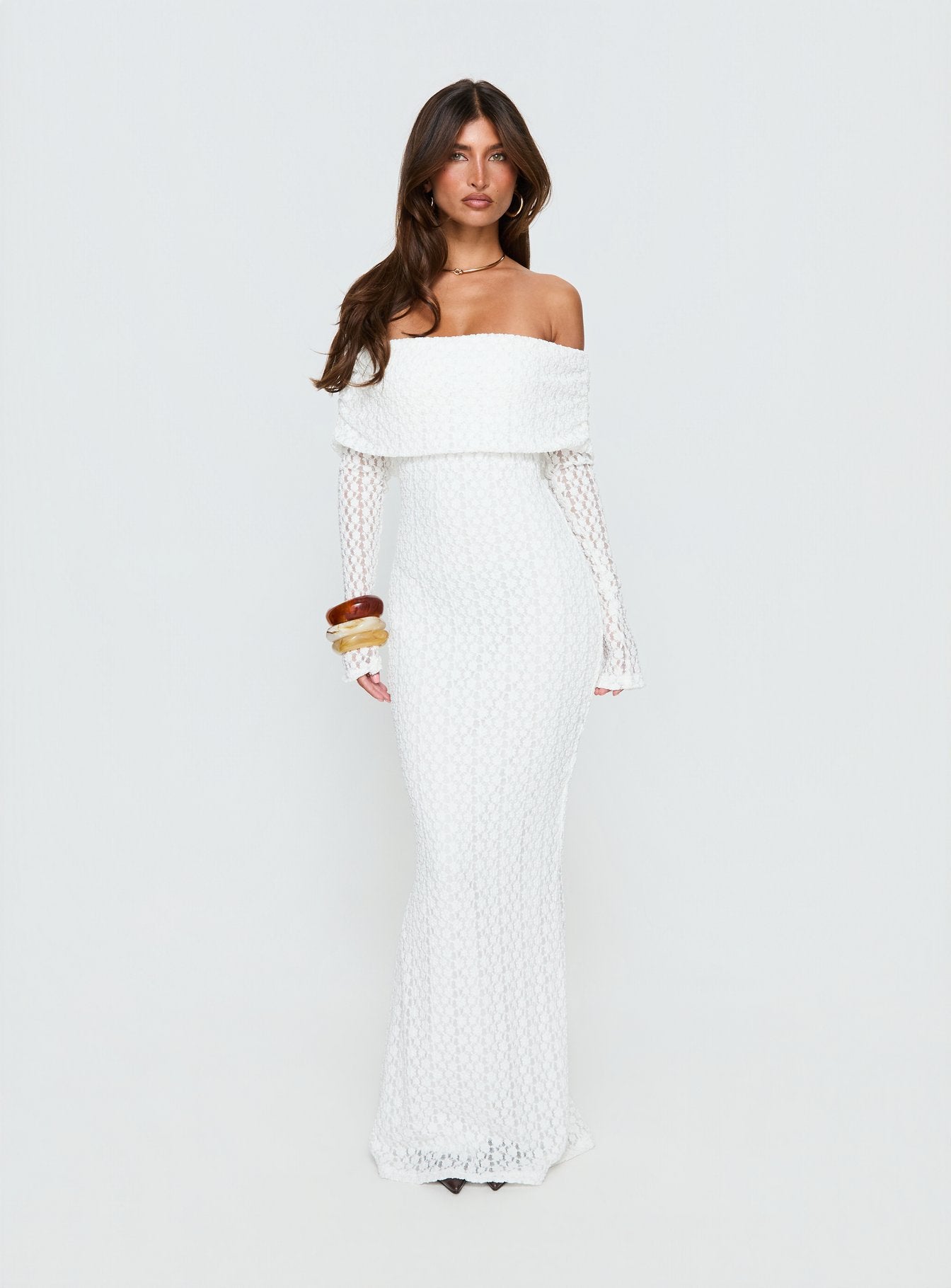 Sofenna Long Sleeve Off Shoulder Maxi Dress White - Image 3