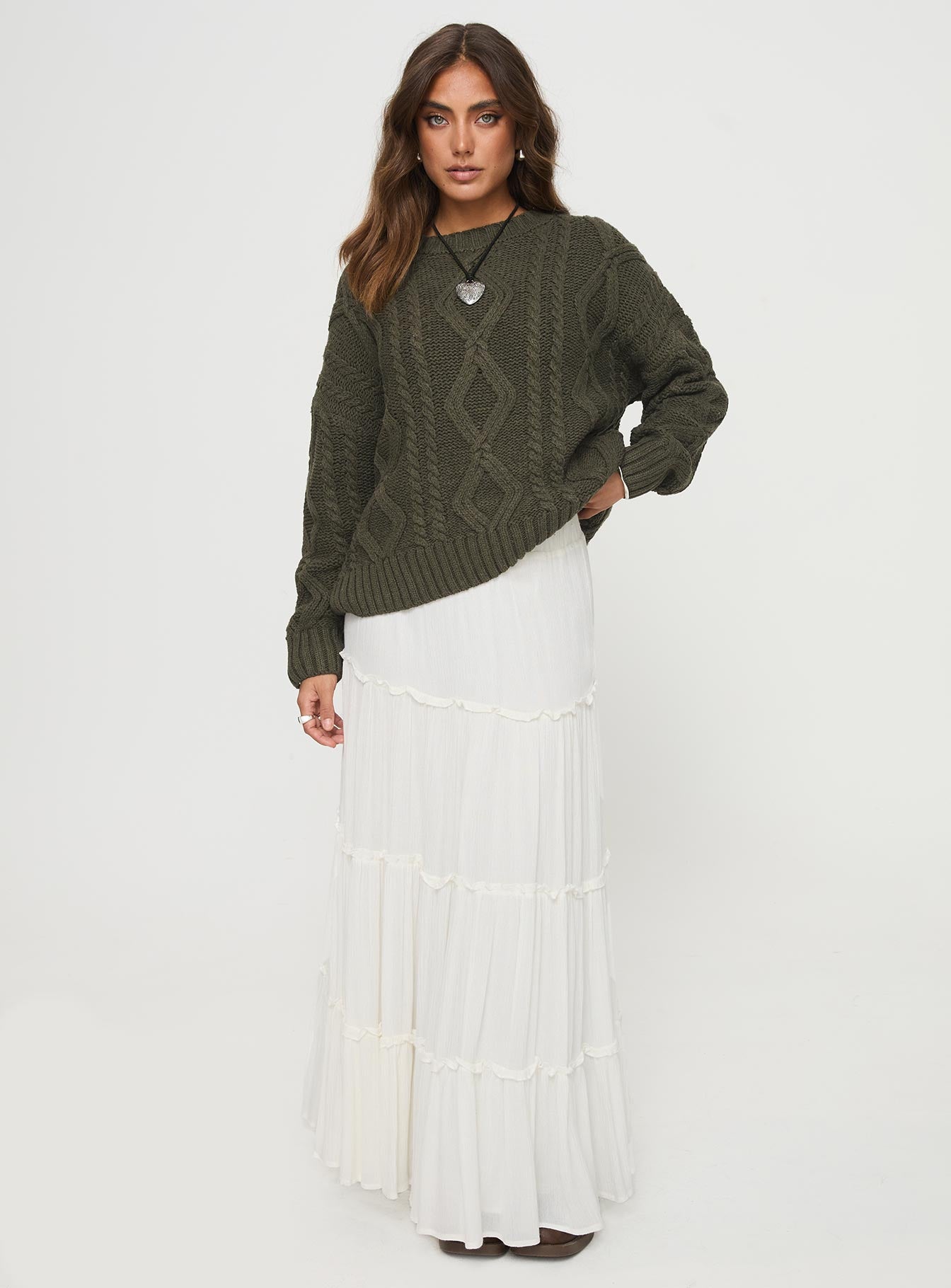 Anaya Oversized Sweater Olive - Image 4
