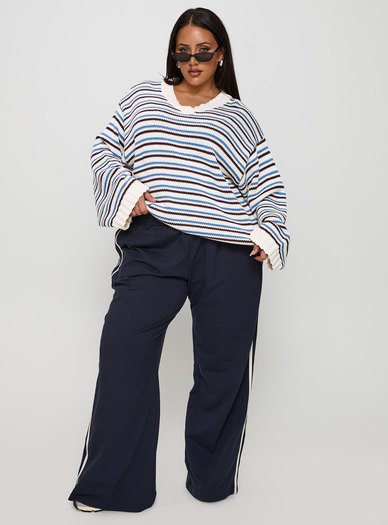 Karolyn Sweater Blue Stripe Curve - Image 3