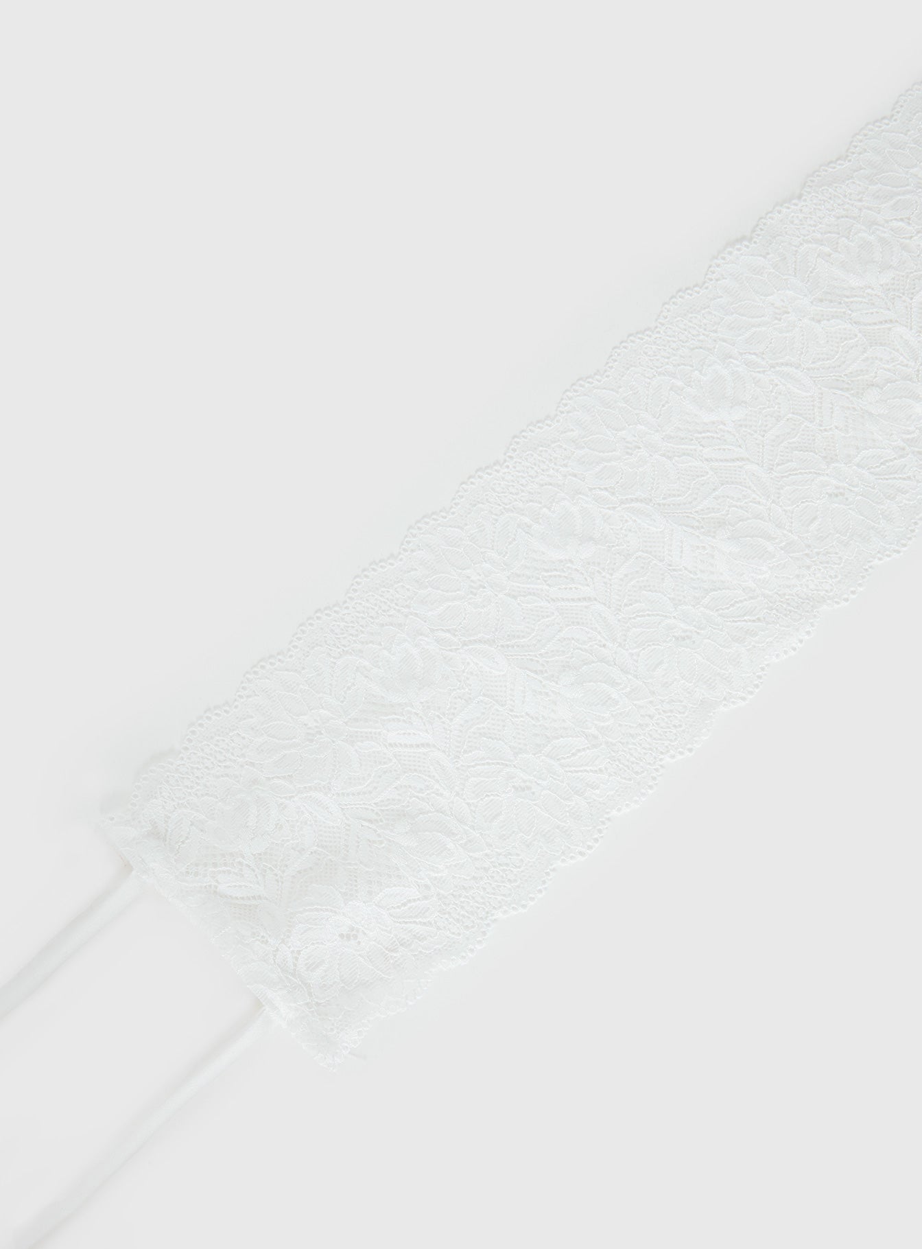 Spin The Bottle Lace Belt White - Image 3