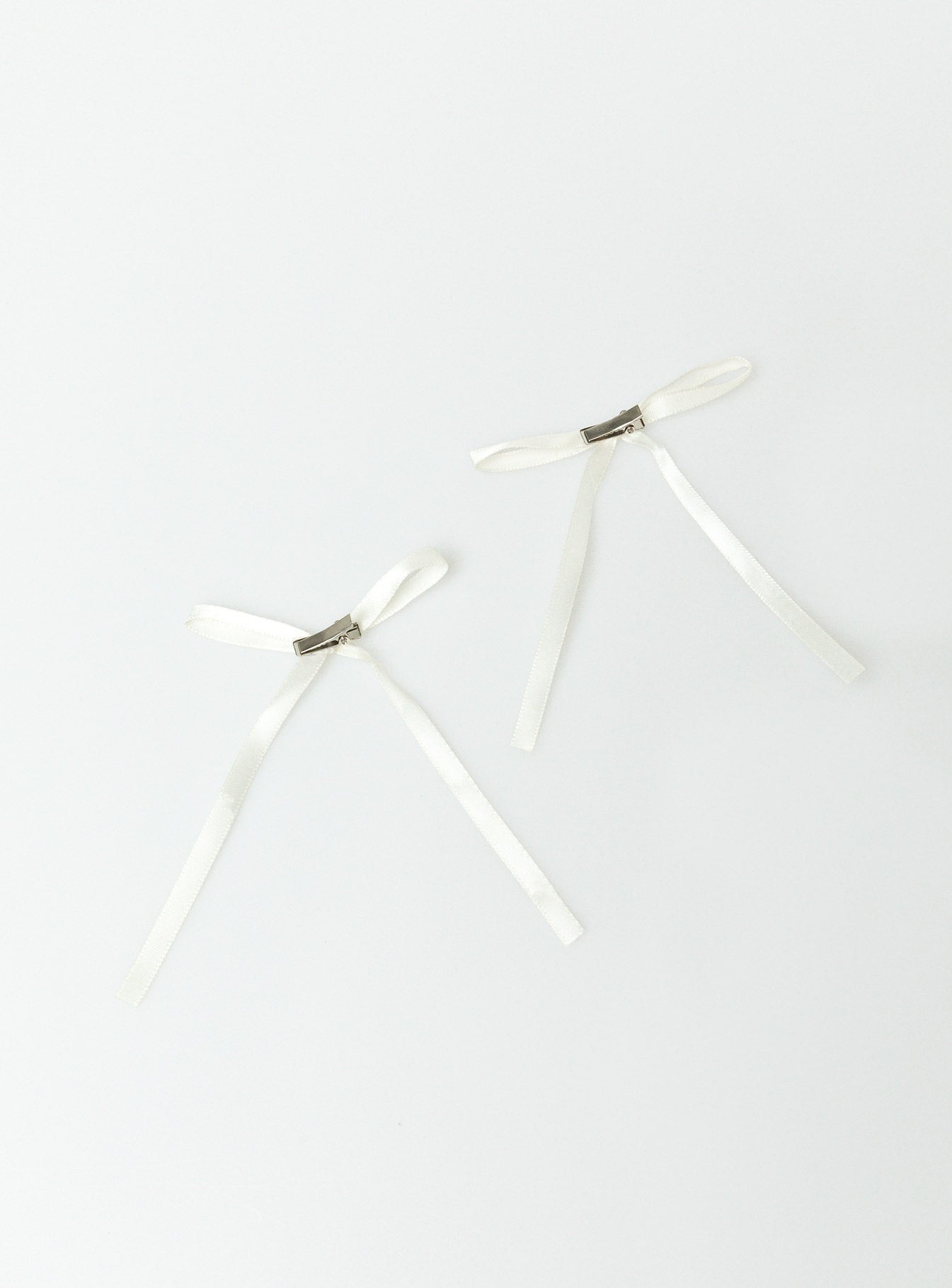 Dee Hair Bows White - Image 3