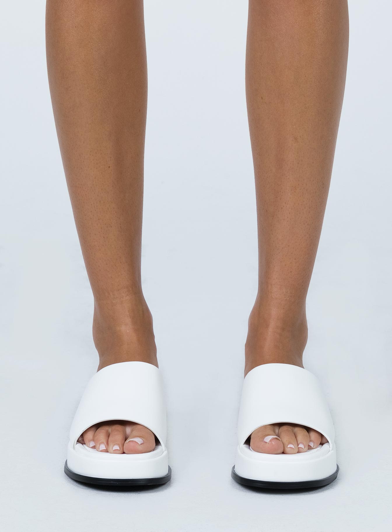 Bayshore Sandals White - Image 3