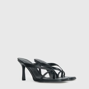 Billini Samba Heels Black