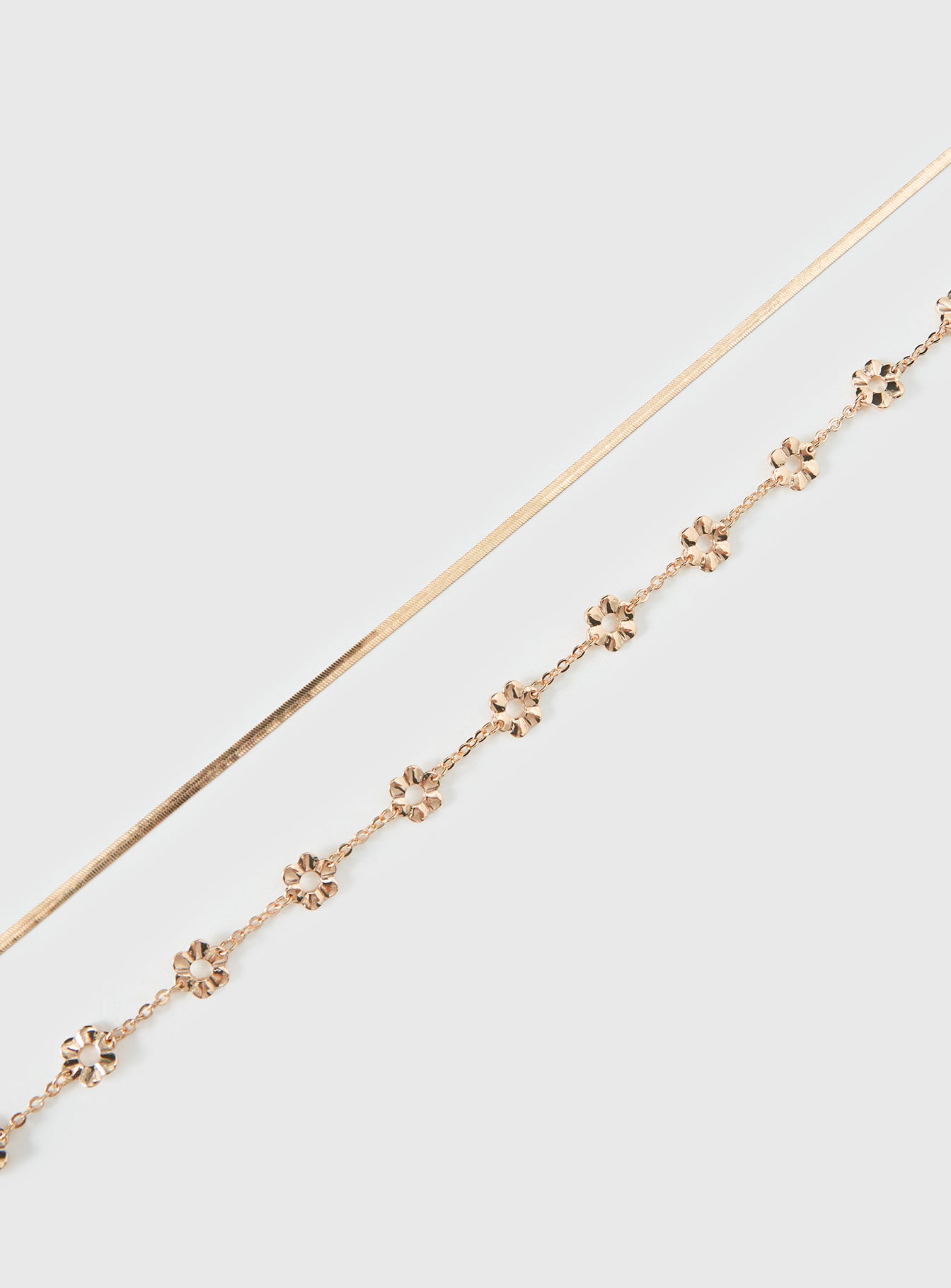 Solia Chain Belt Gold - Image 3