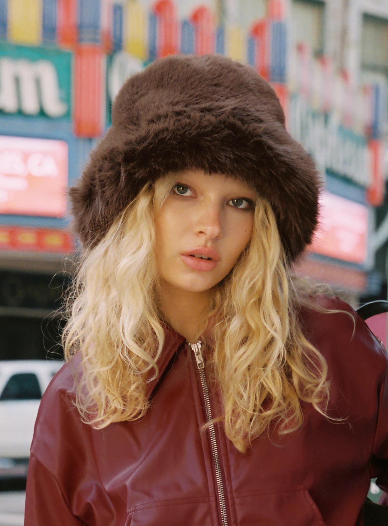 Avaah Fluffy Hat Taupe - Image 4