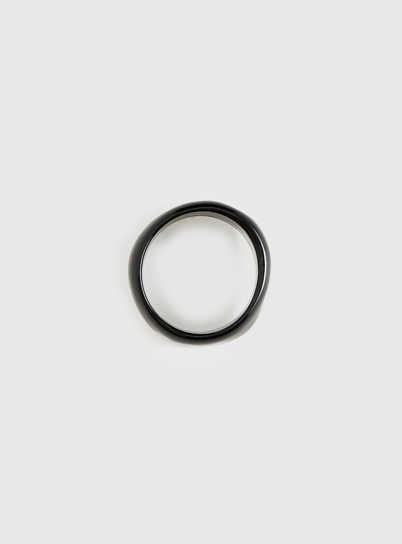 Madlen Resin Cuff Black - Image 3