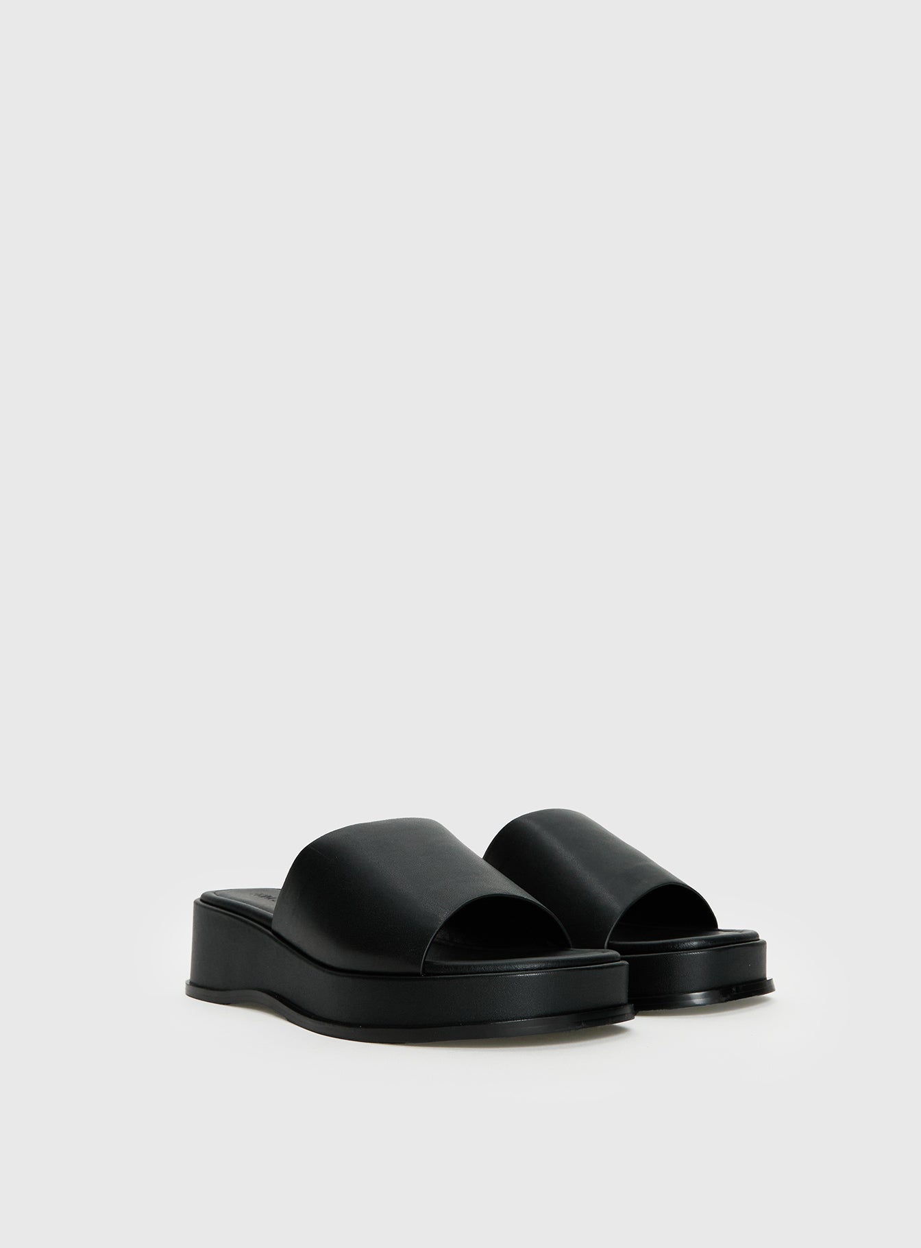Bayshore Sandals Black - Image 2