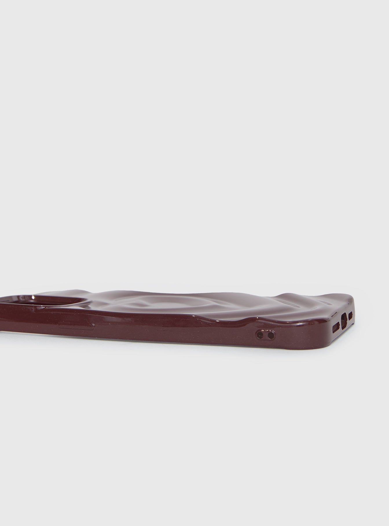 Brisa iPhone Case Heart Burgundy - Image 2