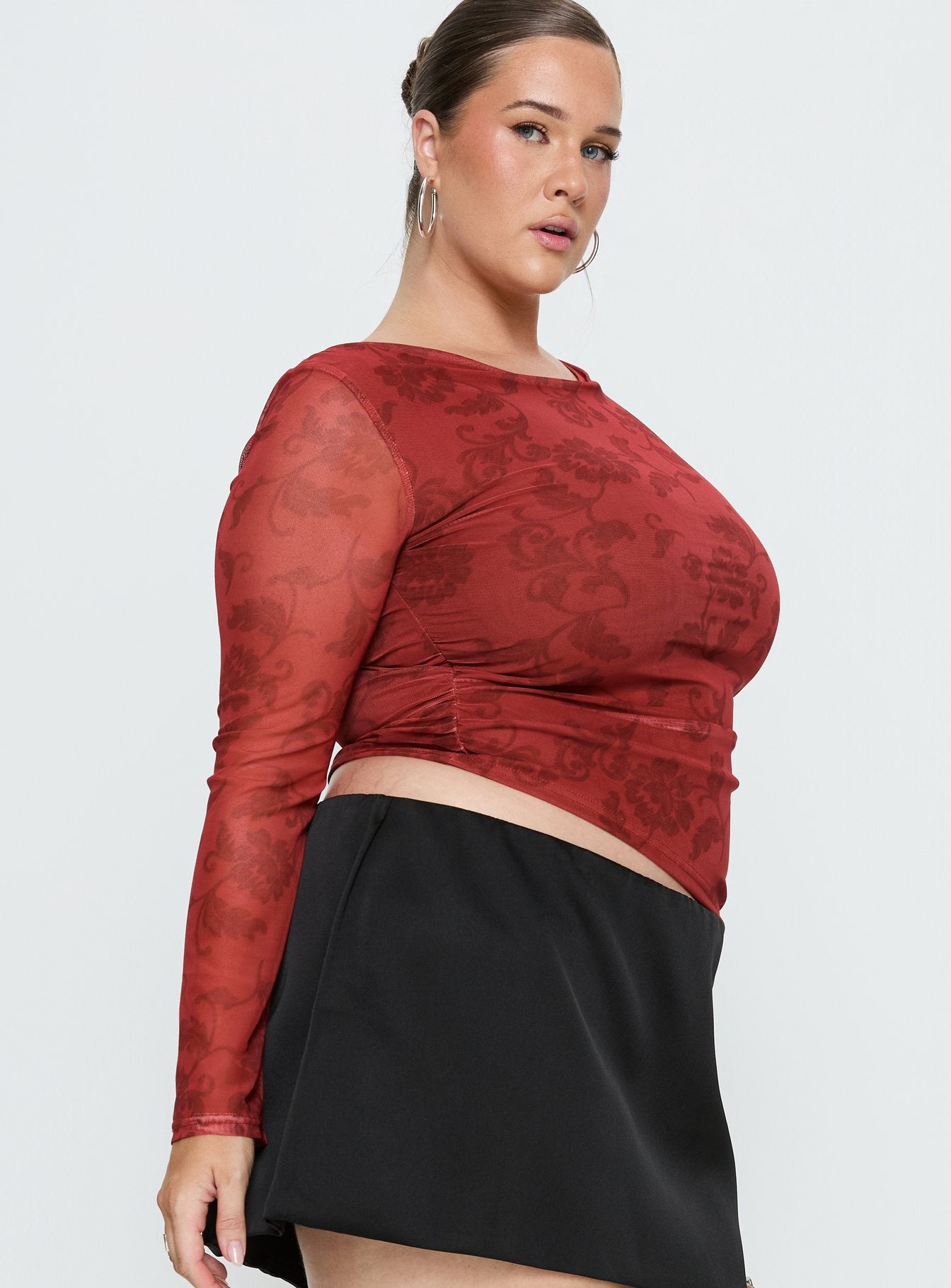 People Watching Long Sleeve Top Red Floral Curve - Image 4