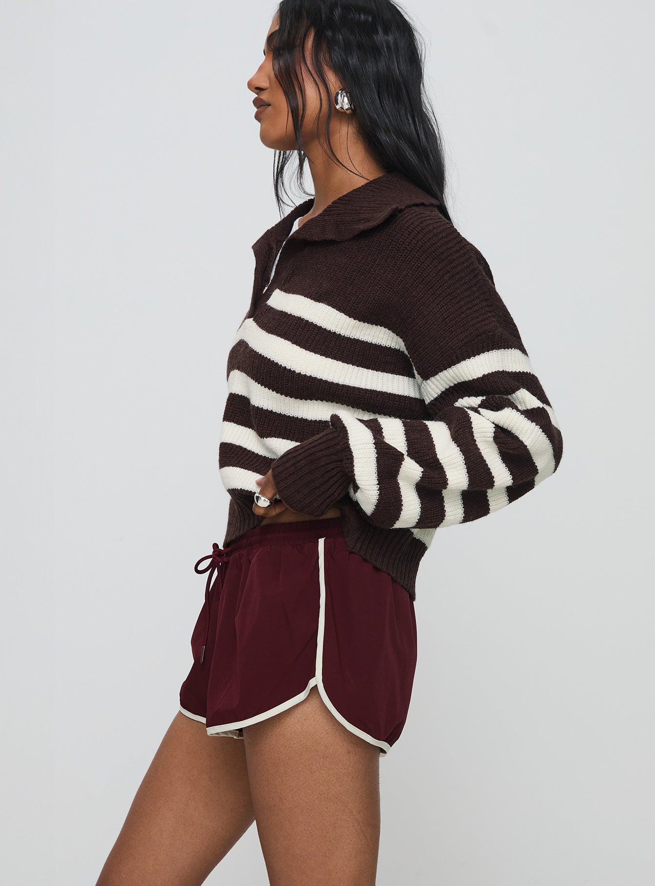 Moreton Shorts Wine - Image 6