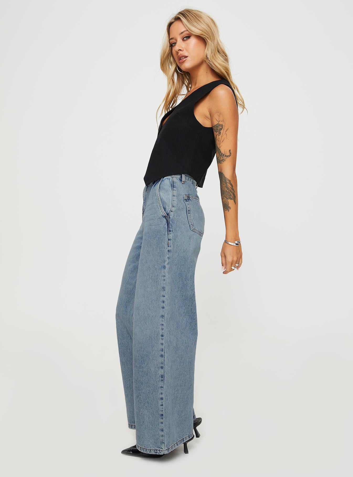 Jewelz High Rise Wide Leg Jeans Light Wash - Image 4