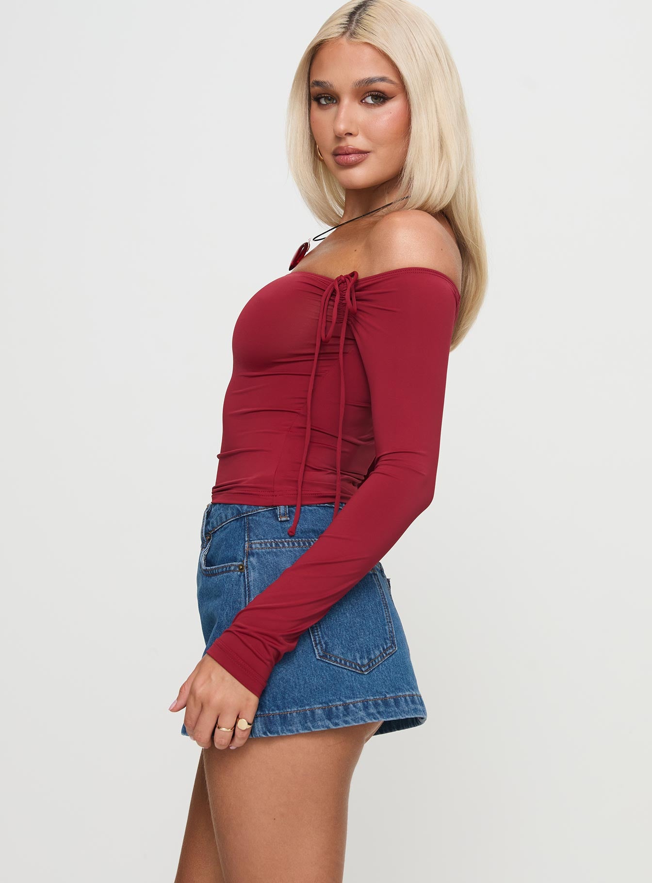 Nicolina Low Rise Denim Mini Skirt Light Wash Petite - Image 3