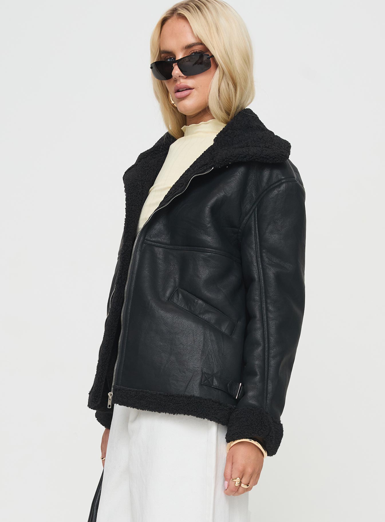Jadu Shearling Jacket Black - Image 4