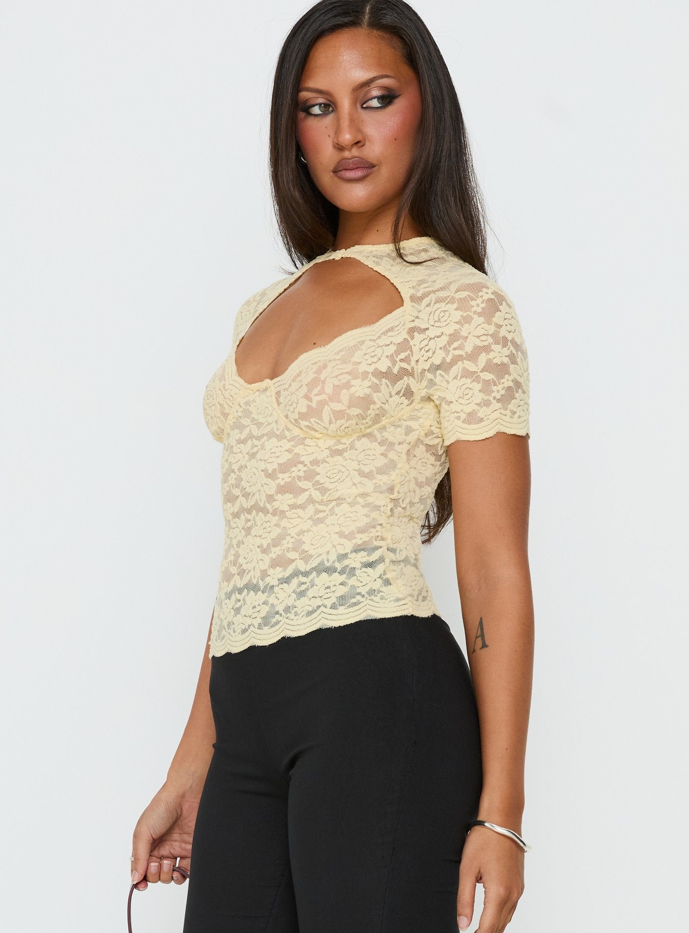 Giallo Lace Top Butter - Image 4