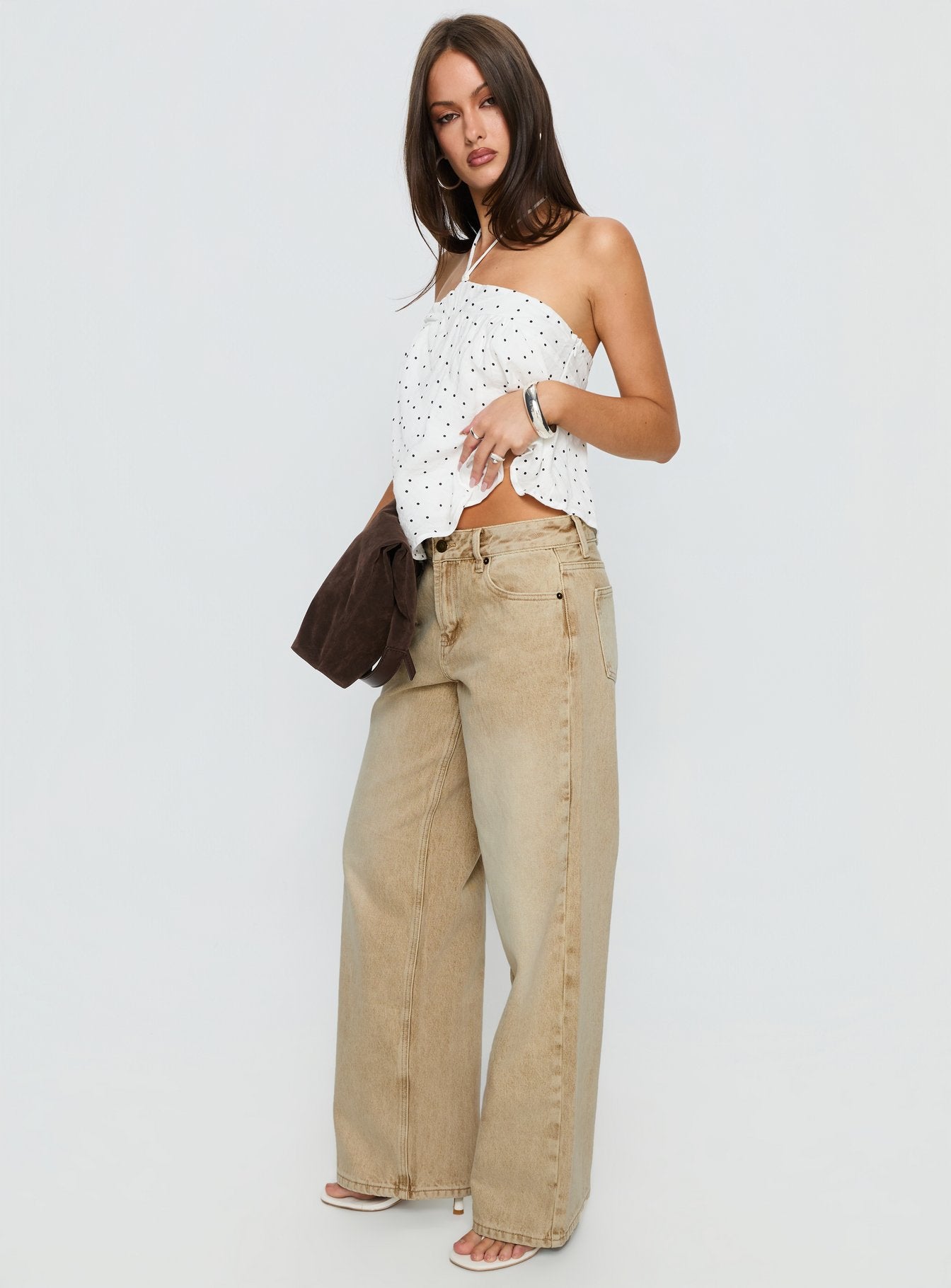 Serenitia Mid Rise Relaxed Jeans Sandy Brown Wash - Image 4
