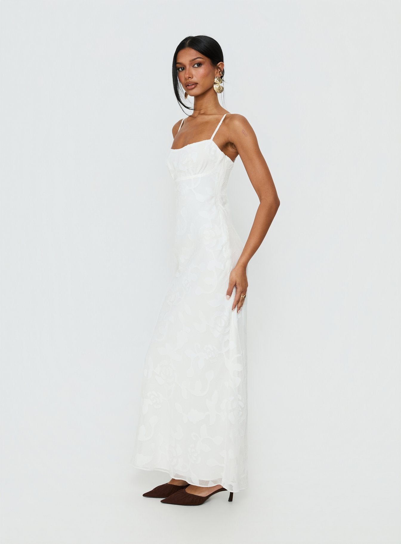 Avienna Maxi Dress White Burnout - Image 4