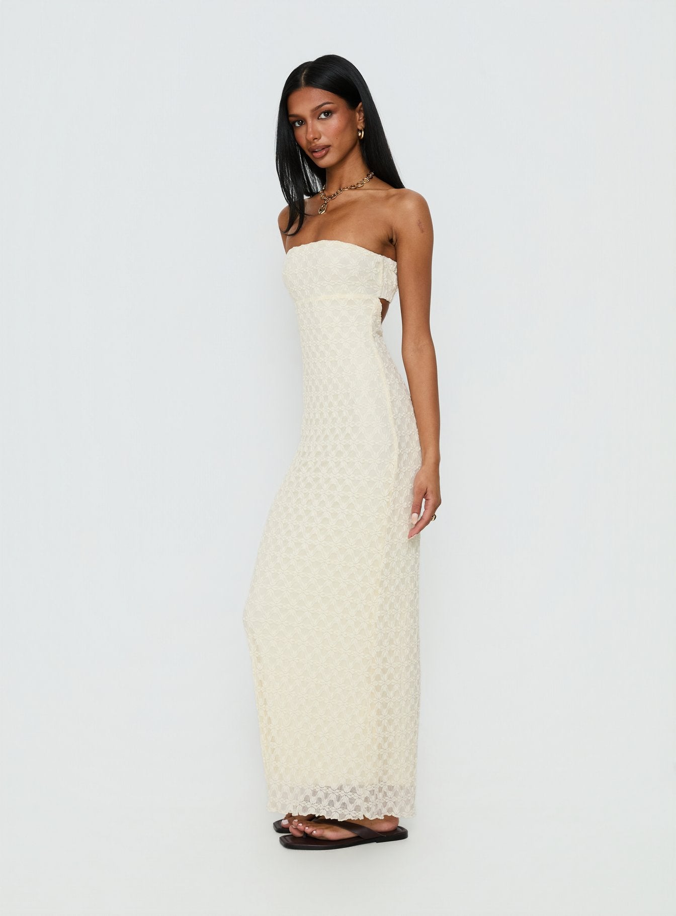 Aryela Strapless Textured Maxi Dress Cream - Image 4